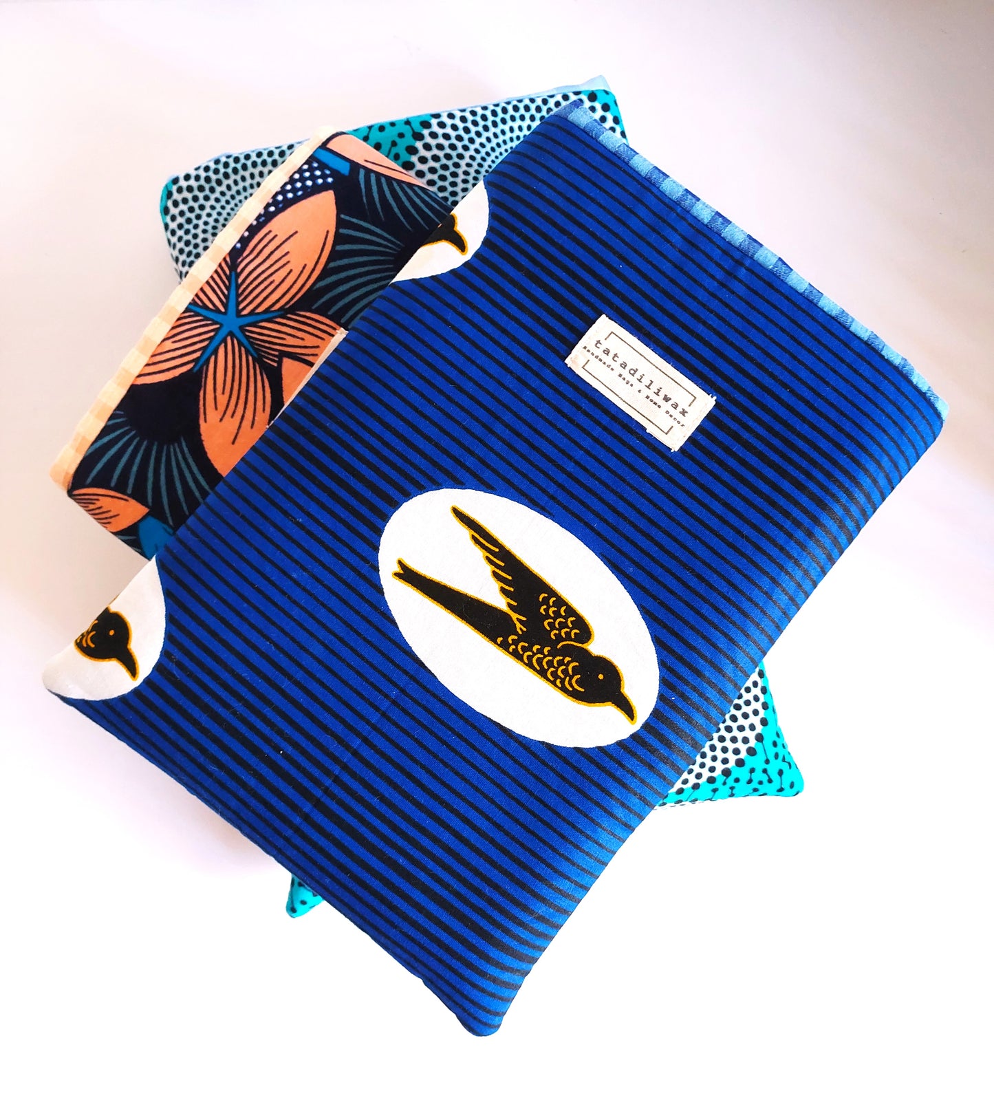 Funda de libro Nina azul golondrina